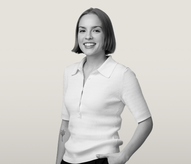 Headshot of Mary Davis