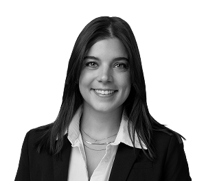 Headshot of Kim Durante