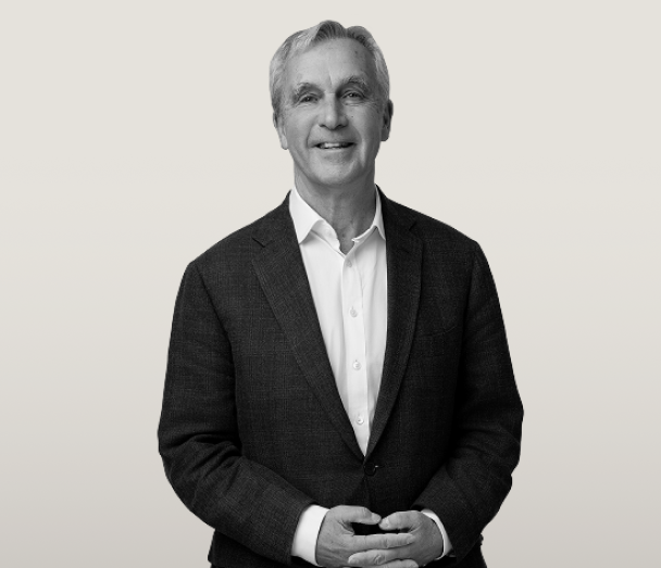 Headshot of Michael Hodin