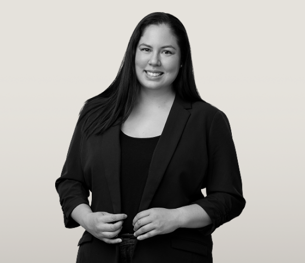 Headshot of Kira Jones