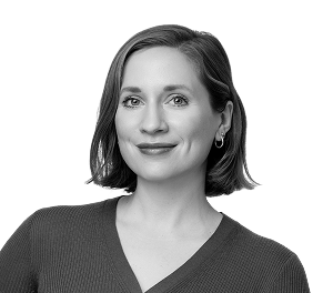 Headshot of Ellyson Glance