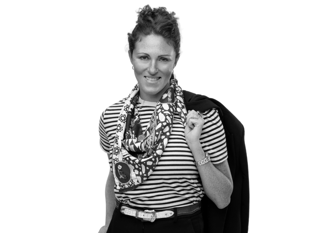 Headshot of Lindsay Singleton
